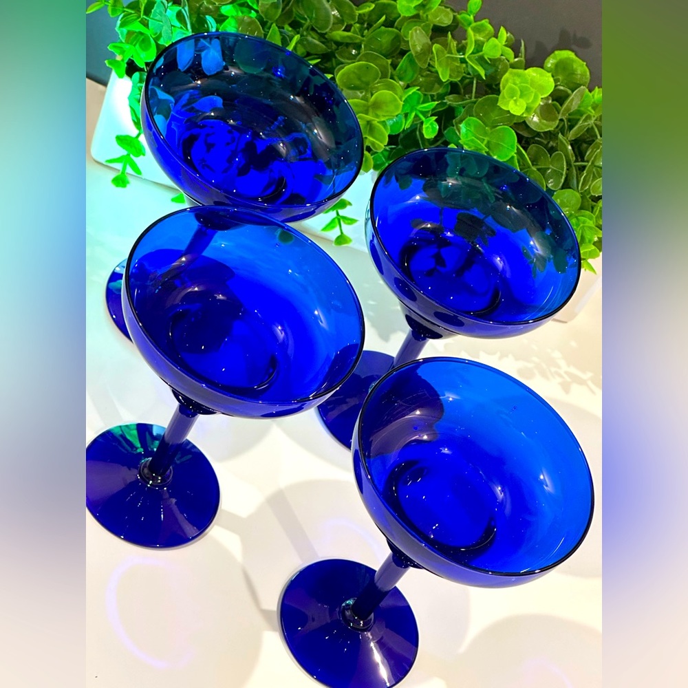 Set of 4 Vintage Pier 1 Cobalt Blue Margarita Cocktail Glasses Stemware Barware - Picture 5 of 6